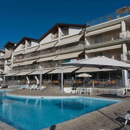 Lejlighed Roseto, Pool, Seaview, Abruzzo *