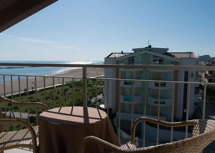 Appartamento Roseto, Pool, Seaview, Abruzzo